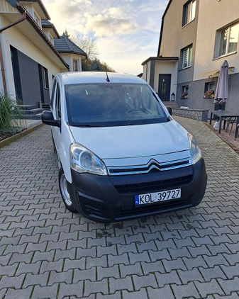 Citroen Berlingo cena 43900 przebieg: 176000, rok produkcji 2018 z Wolbrom małe 254